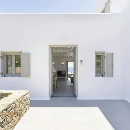 Pristine With Swimming Pool Tatil Evi *