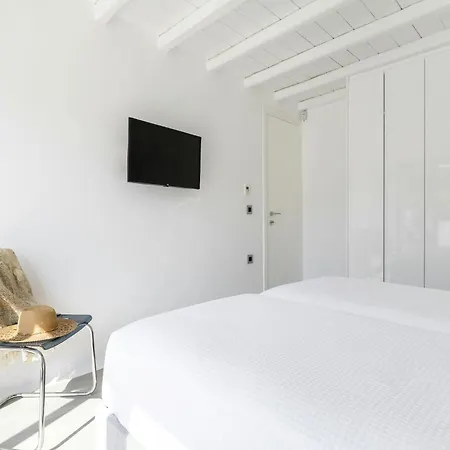 Tatil Evi Pristine With Swimming Pool Kalafatis