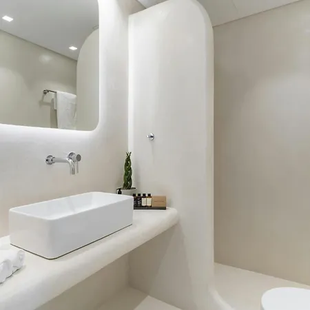 Pristine With Swimming Pool Tatil Evi *