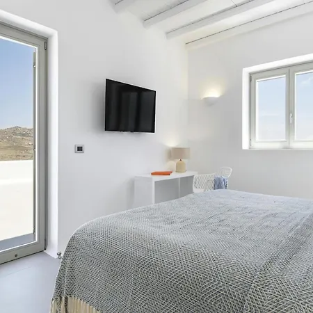 Tatil Evi Pristine With Swimming Pool Kalafatis